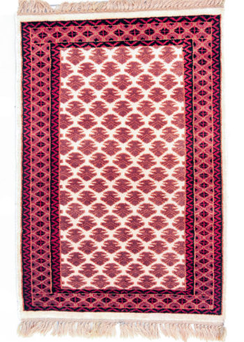 bedside rug geometric design