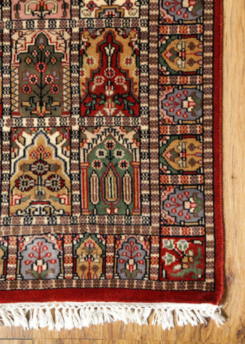 geometric design hand knotted runner