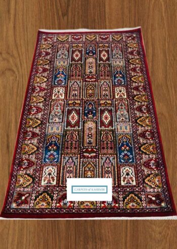 red 5 by 3 foyer hand-knotted rug