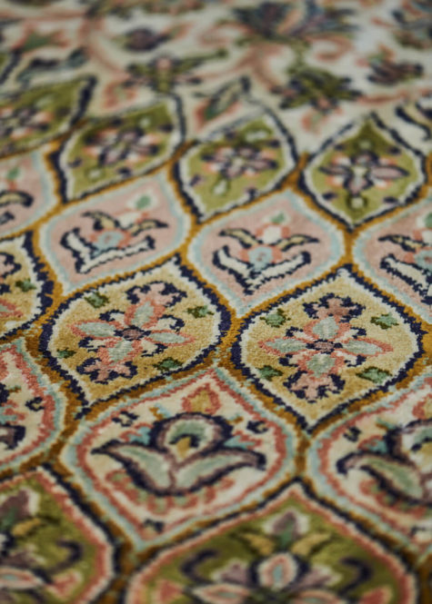 Birch Shahzaneen | Carpets of Kashmir