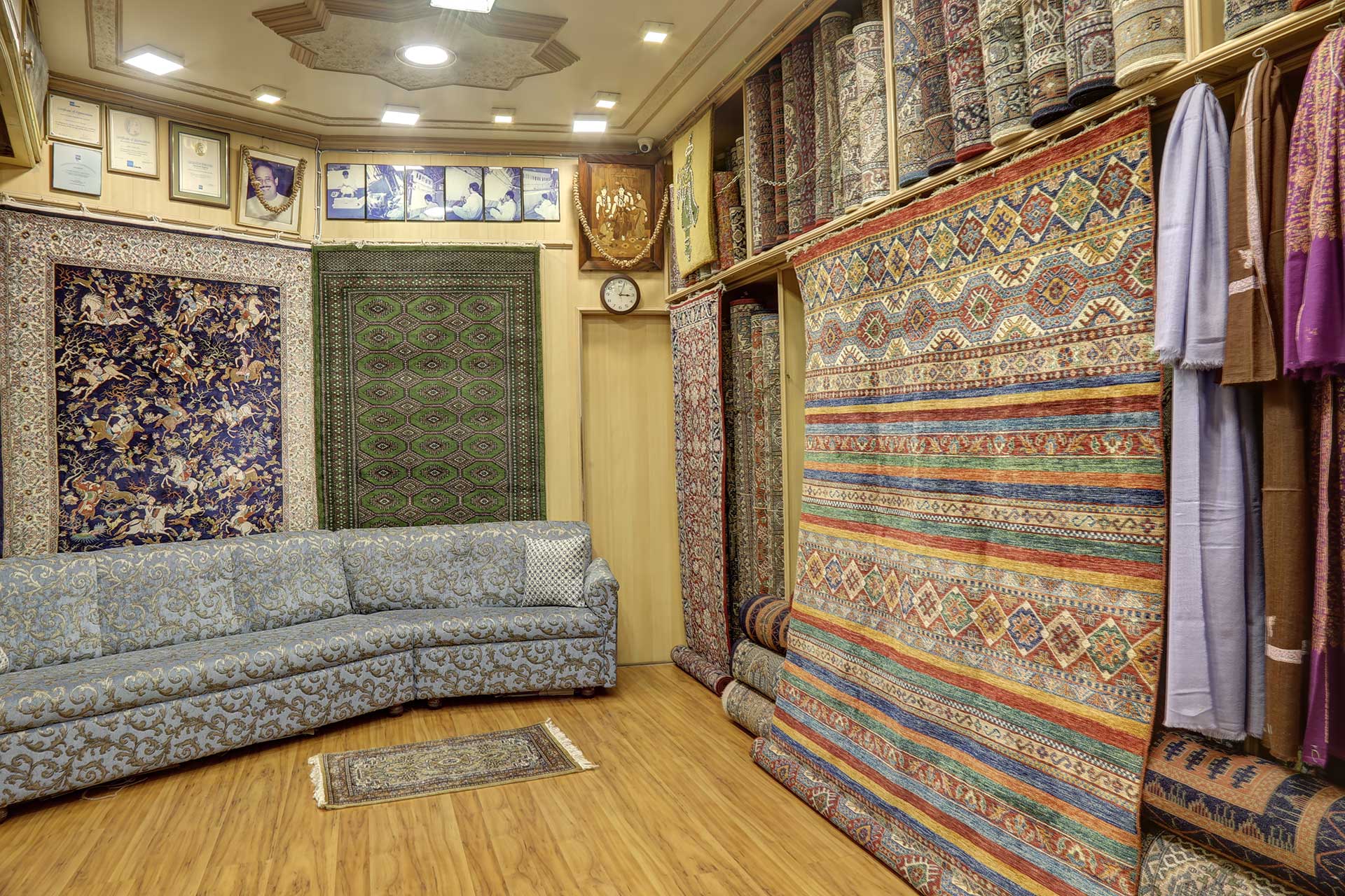 Carpets For Living Room In Mumbai