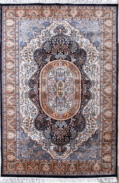 7 by 5 Wool Silk Kashmir Coffee Table Carpet