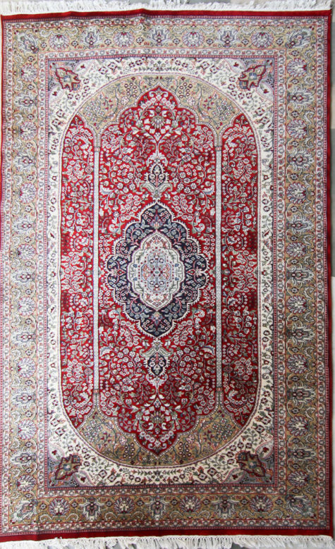 Wool Silk Rug for Living And Dining Room