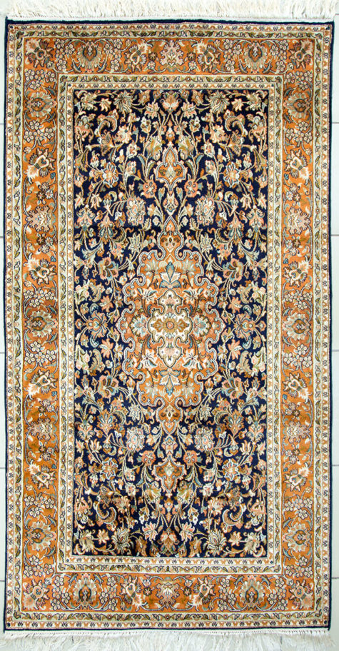 Pure silk bedroom carpet with floral design