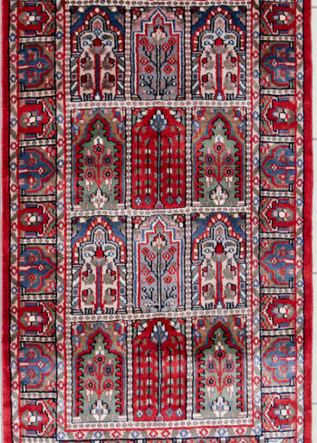 Red color scatter rug with geometric design for foyer and bedrooms