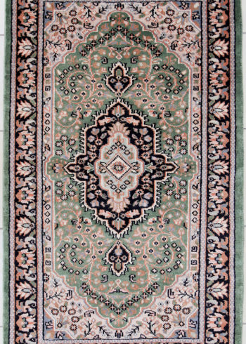 Floral design oriental scatter rug handmade and hand knotted