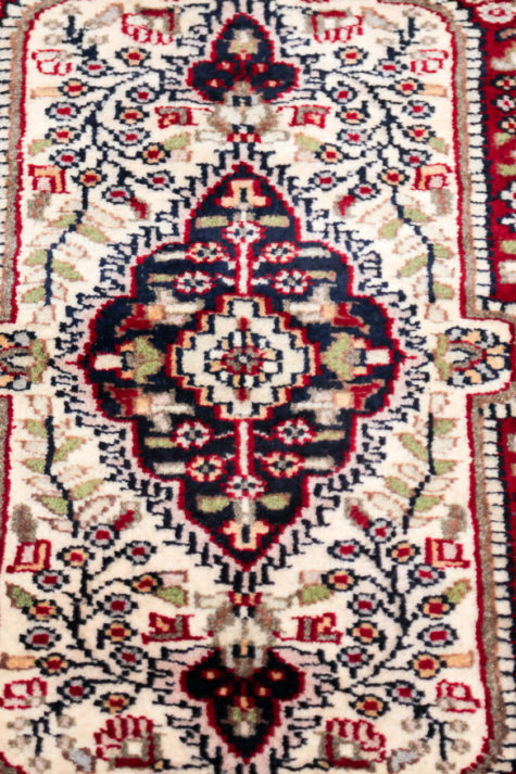 wool silk handmade bedside rug