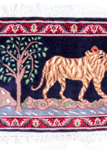 wall hanging pictorial tiger rug