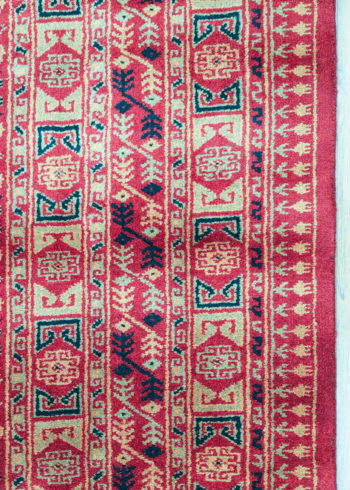 Geometric - Persian design pure wool carpet