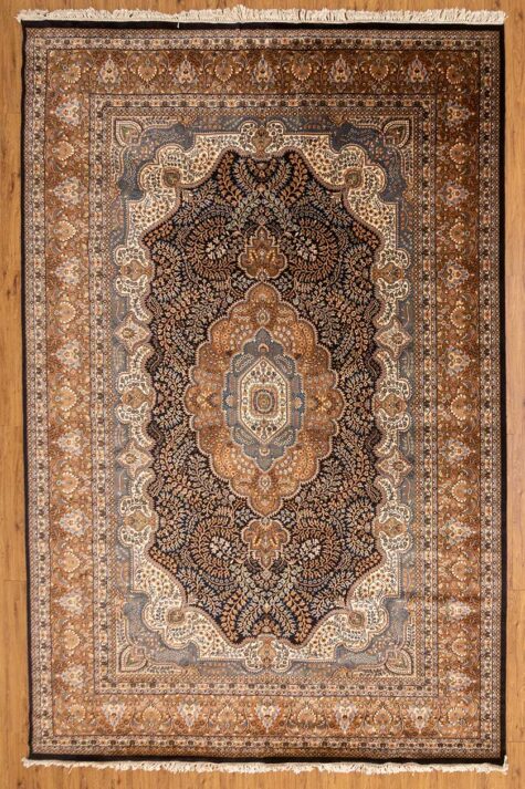 living room oriental design Kashmir rug