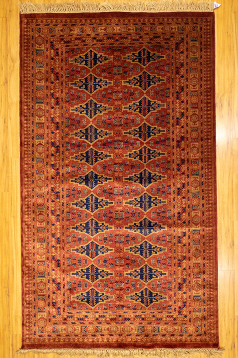 geometric-design-hand-knotted-carpet