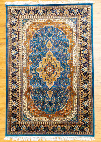 Luxury Hand-Knotted Rug Time-Honored Craftsmanship
