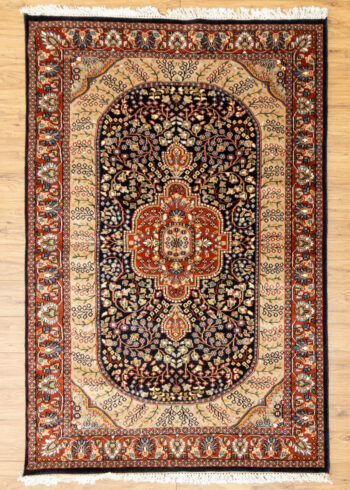 Create a Cozy Ambience with Oriental Coffee Table Rugs