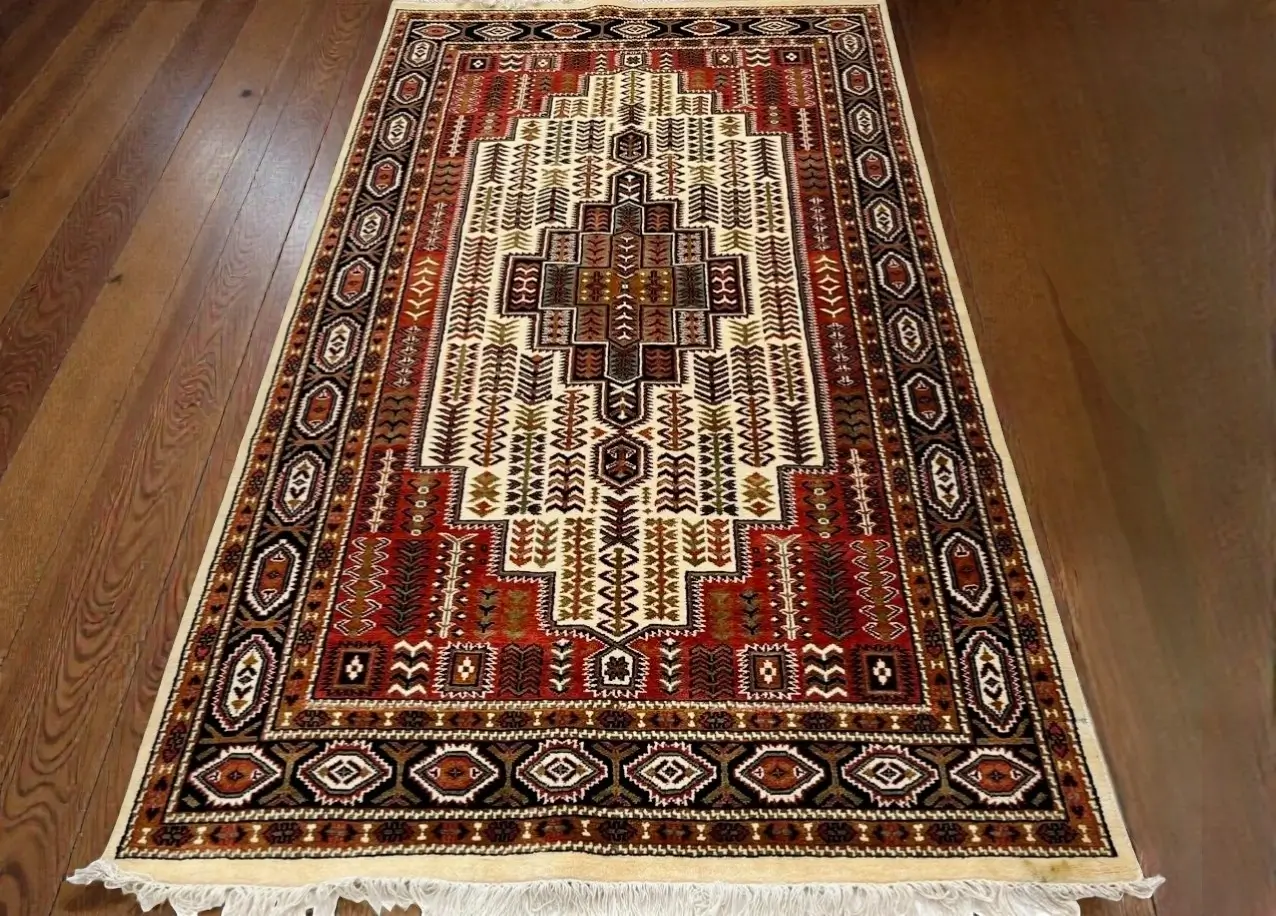 Merino wool handmade hand-knotted designer geometric coffee table carpet size 8×5 ft