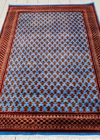 Kashmiri pure wool hand-knotted geometric design coffee table carpet size 7×5 ft