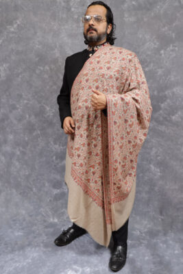 Beige printed Kashmiri Pashmina shawl men ceremonial drape Beige printed Kashmiri Pashmina shawl for men styled in a ceremonial drape