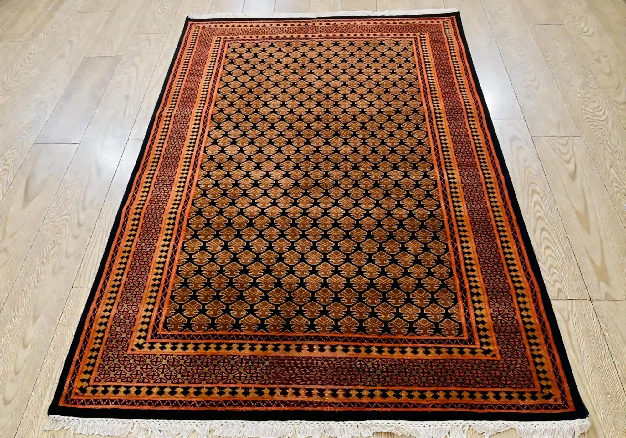 Merino wool handmade hand-knotted geometric eco-dyed coffee table carpet size 7×5 ft