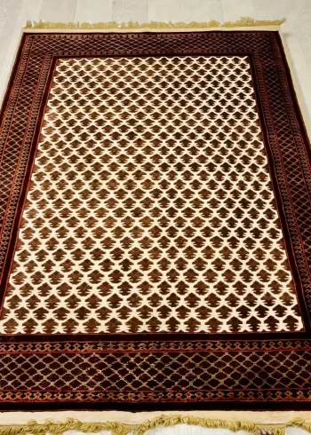 Merino wool handmade hand-knotted geometric ready stock coffee table carpet size 7×5 ft