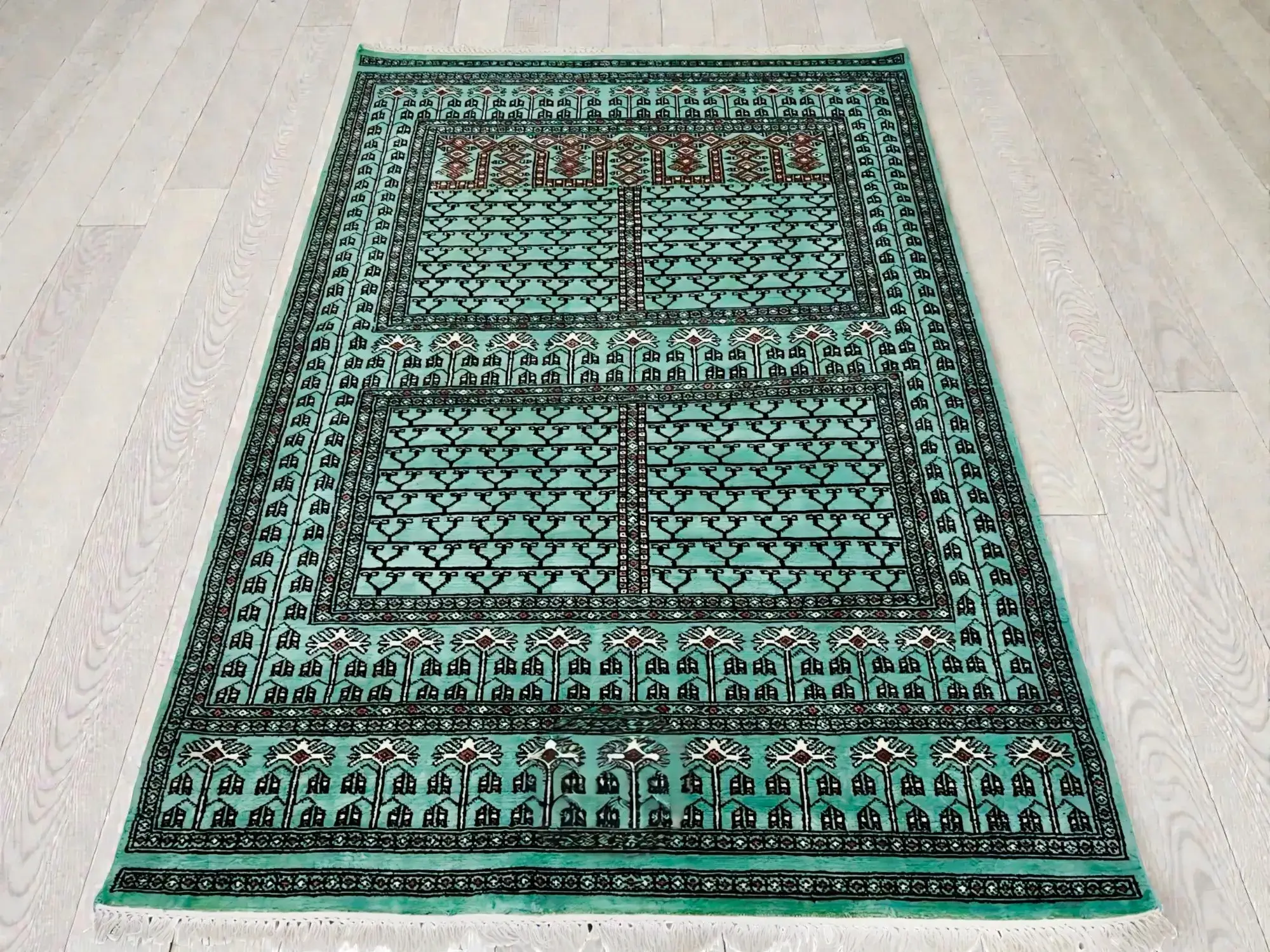 Pure Merino wool hand-knotted artisan geometric coffee table rug size 7×5 ft