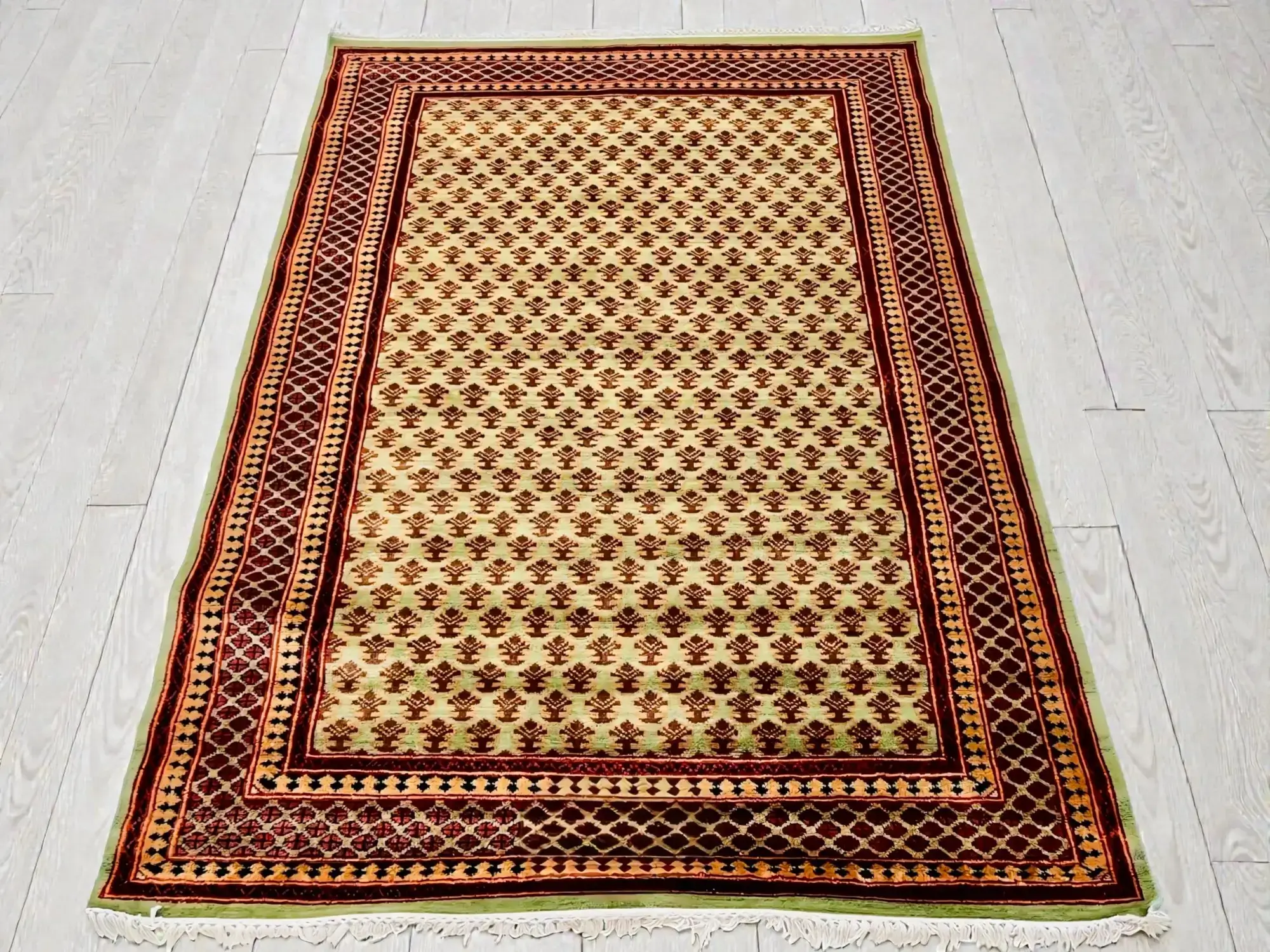 Pure Merino wool hand-knotted handcrafted geometric coffee table rug size 7×5 ft