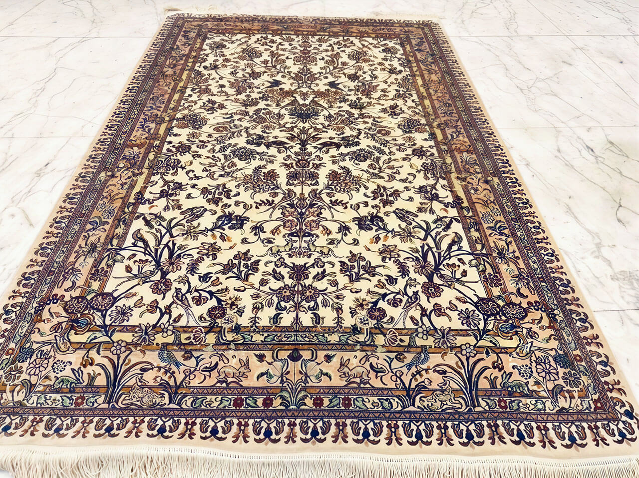 cram handmade pure silk coffee table rug