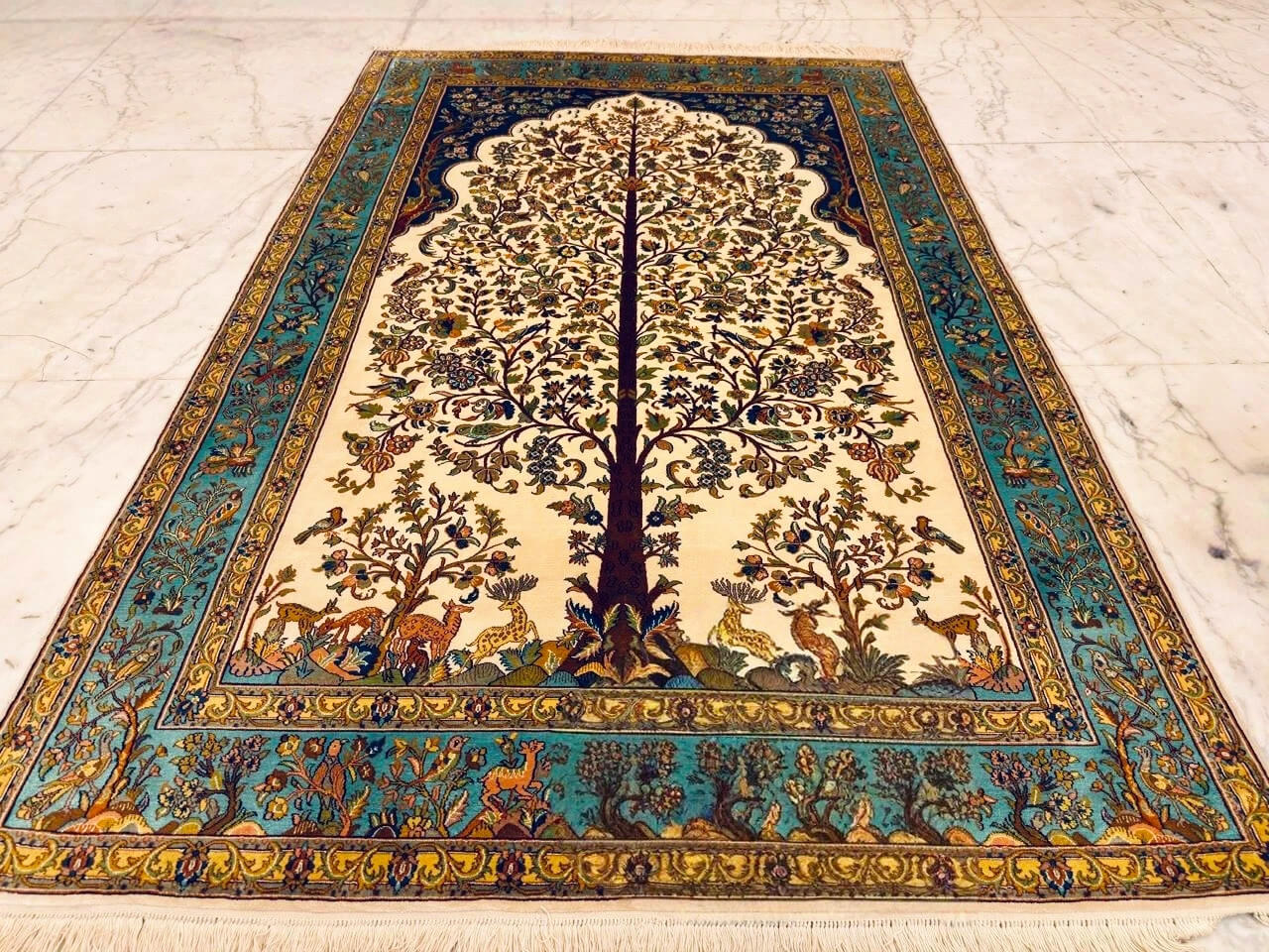 Handmade Cream Pure Silk Kashmiri Rug in Cloud Cream Tree-of-Life pictorial style, 6x4 ft, 972,000 knots, fine Kashmiri hand-knotting.