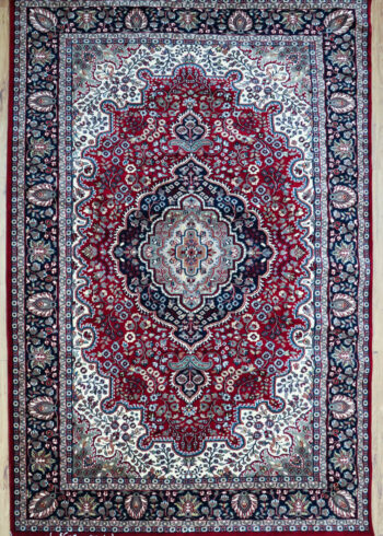 Sangria Maroon Sarouk