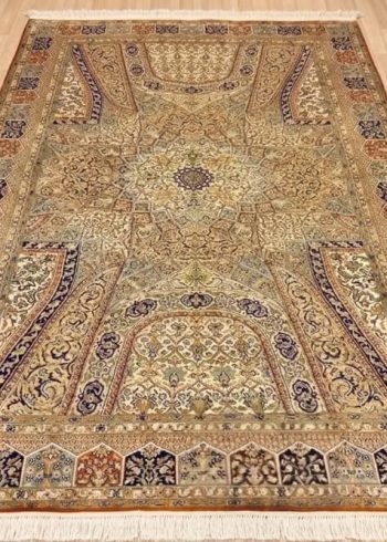 Old Gold Bakhshaish handmade carpet from India with maroon background and oriental floral design