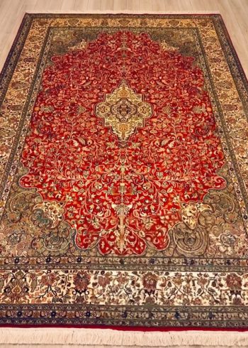 Venetian Red Ahar handmade silk carpet with a red floral design handmade in Kashmir, India