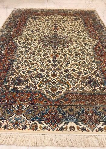 Hand-knotted Kashmiri pure silk rug in Cannoli Cream Tabriz pattern with elegant Ivory highlights. 6x4 feet, 972,000 knots.
