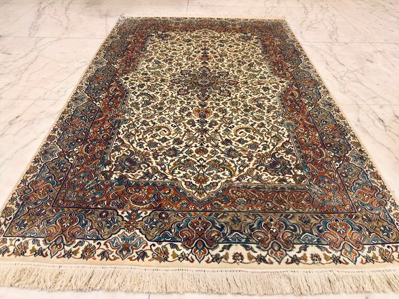 Hand-knotted Kashmiri pure silk rug in Cannoli Cream Tabriz pattern with elegant Ivory highlights. 6x4 feet, 972,000 knots.