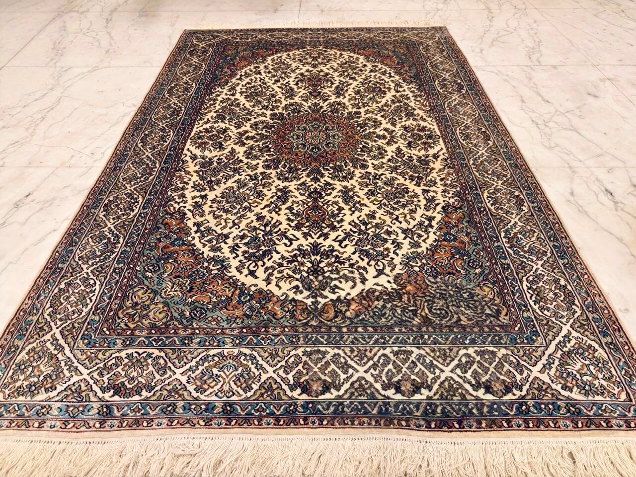 Hand-knotted Kashmiri pure silk rug in Ivory Cream Mashhad pattern with elegant Ivory highlights. 6x4 feet, 972,000 knots.