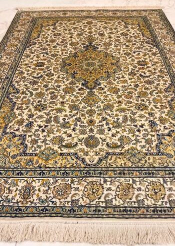 Hand-knotted Kashmiri pure silk rug in Ivory Royale Yazd pattern with elegant Ivory highlights. 6x4 feet, 972,000 knots.