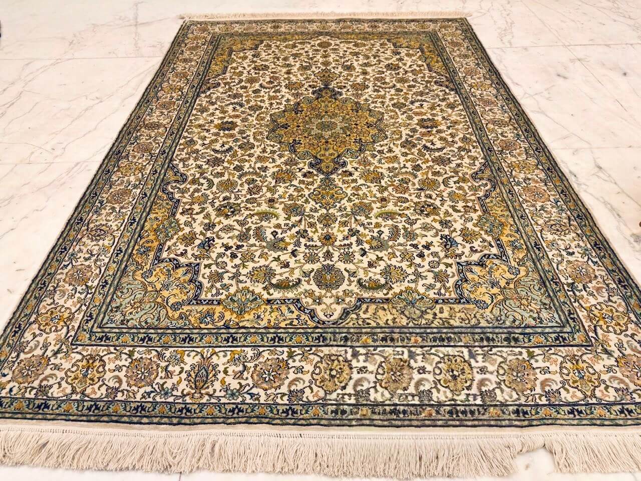 Hand-knotted Kashmiri pure silk rug in Ivory Royale Yazd pattern with elegant Ivory highlights. 6x4 feet, 972,000 knots.