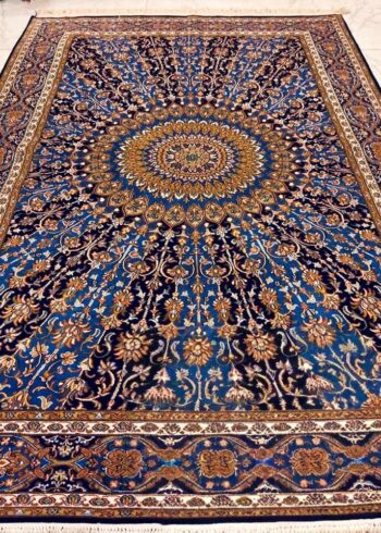 Hand-knotted Kashmiri pure silk rug in Navy Palmette Sultanabad pattern with elegant Blue highlights. 6x4 feet, 972,000 knots.